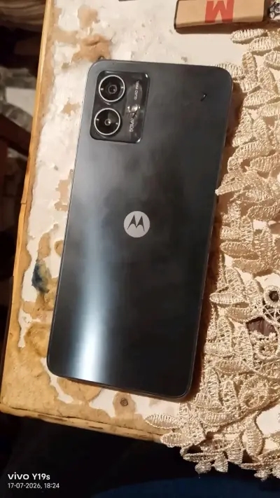 Smartphone Motorola g14 en buen estado - miniatura 2