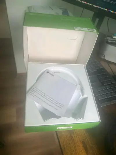 Auriculares inalámbricos Xbox con micrófono - miniatura 4