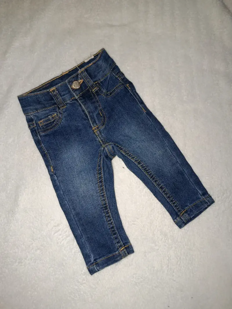 Jeans de mezclilla para niños marca Pillin - 2