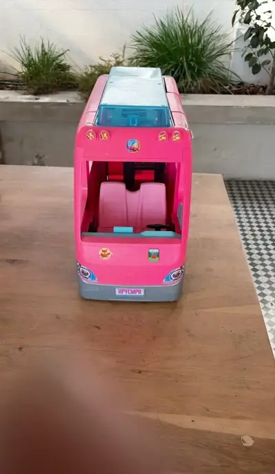 Casa rodante Barbie Dream Camper - miniatura 3