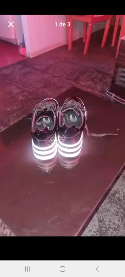 Zapatillas negras con plataforma marca todo piel - miniatura 3