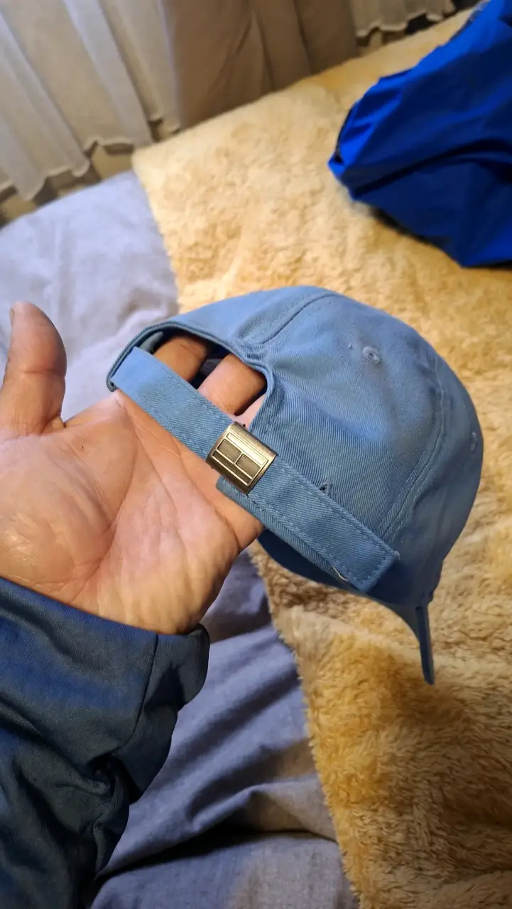 Gorra azul de algodón con logo - 2