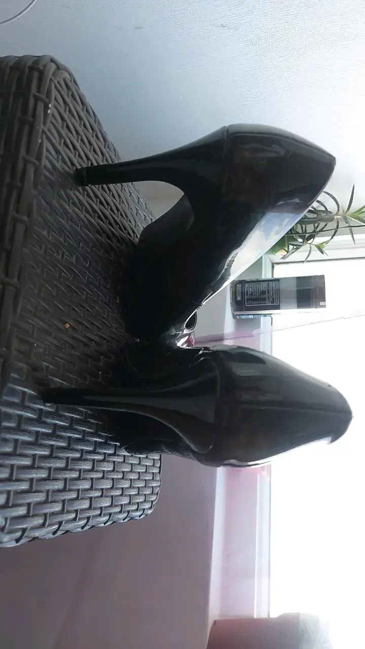 Zapatos de tacón negro Marquis elegantes - 4
