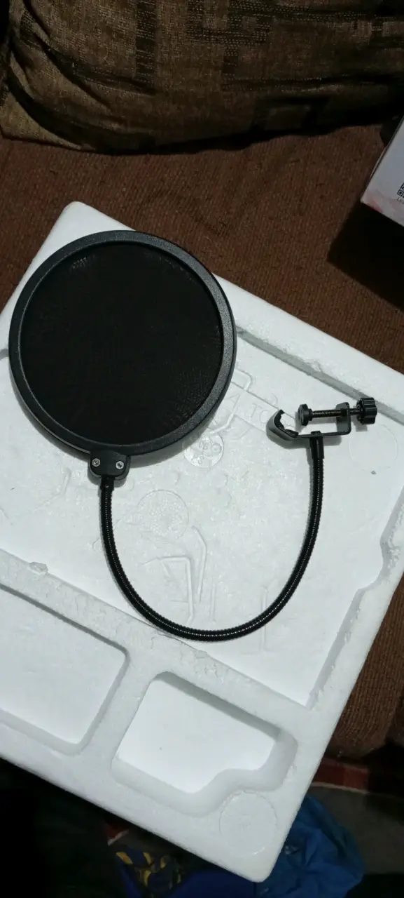 Filtro antipop para micrófono c/ soporte ajustable