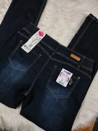 Jeans azul oscuro talla 46 con bordado - miniatura 3