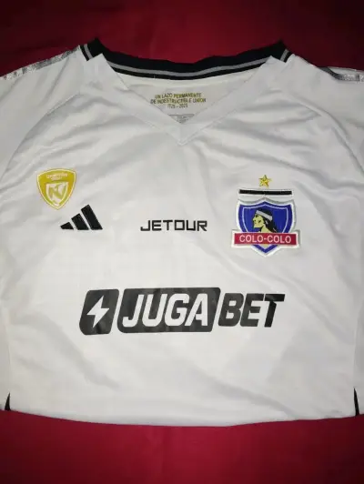 Camiseta  Colo-Colo blanca 2023 - miniatura 2