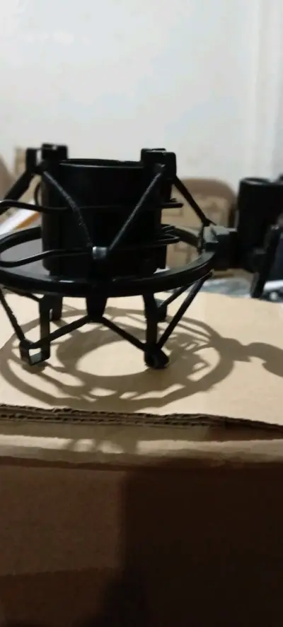 Soporte antivibración para micrófono - miniatura 1