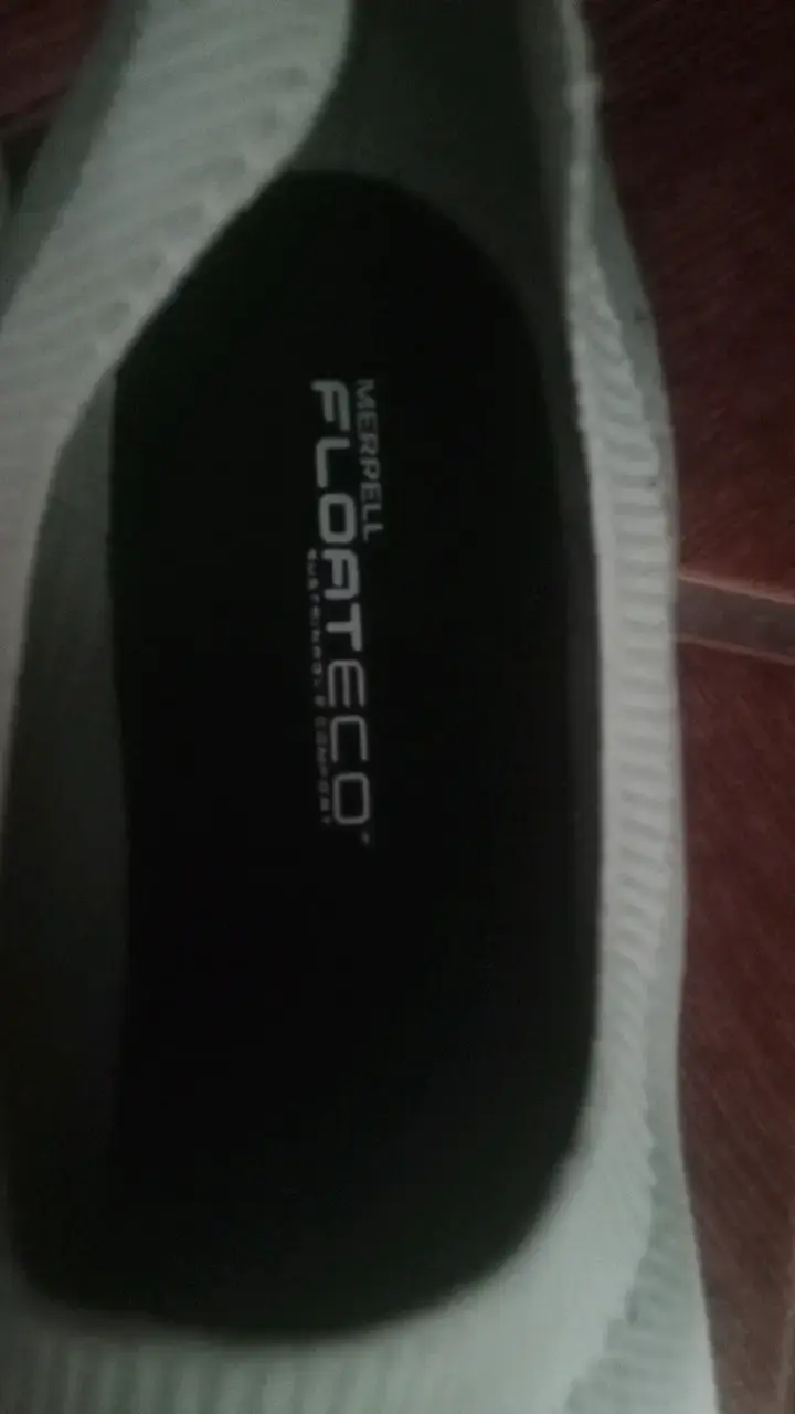 Zapatillas deportivas blancas sin cordones - 2