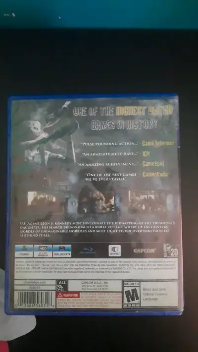 Resident Evil 4 para PS4 - miniatura 2