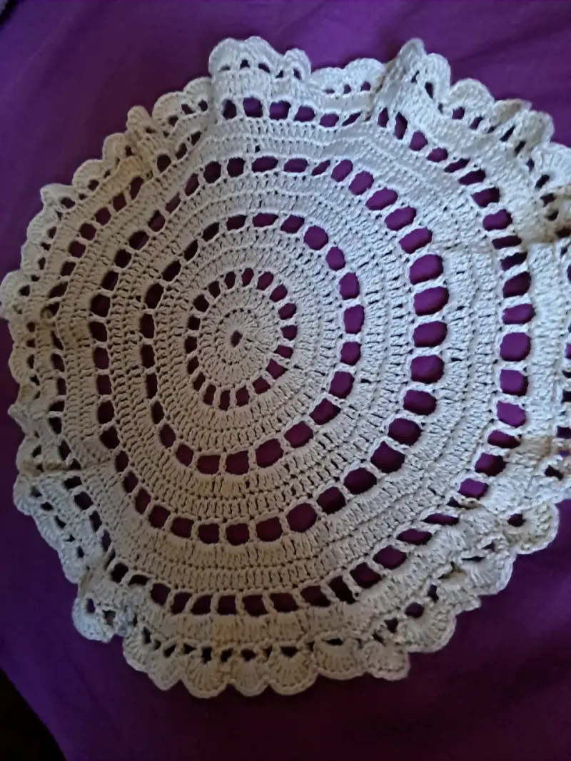 Set de tapetes tejidos a crochet beige - 3