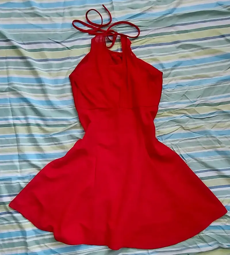 Vestido rojo sin mangas elegante - 1