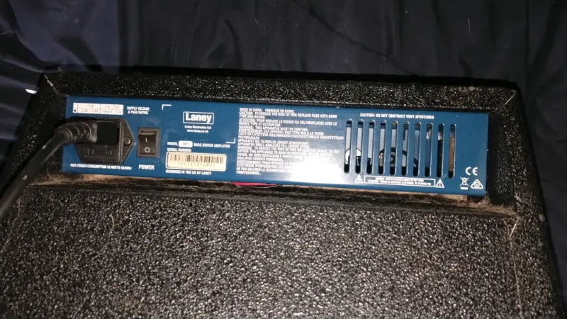 Amplificador Laney RB1 para bajo - 3