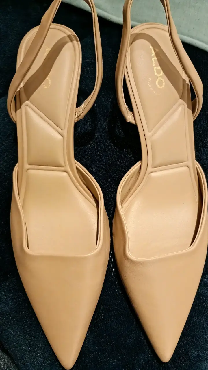Zapatos de tacón beige Aldo elegantes - 1