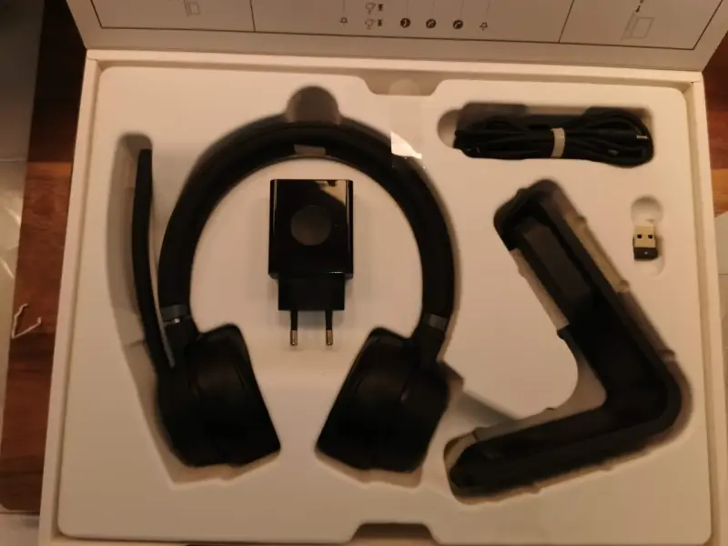 Audífonos Wireless Lenovo Anc Con Stand De Carga - 2