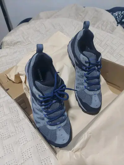 Zapatillas de trekking Merrell gris y azul - miniatura 1