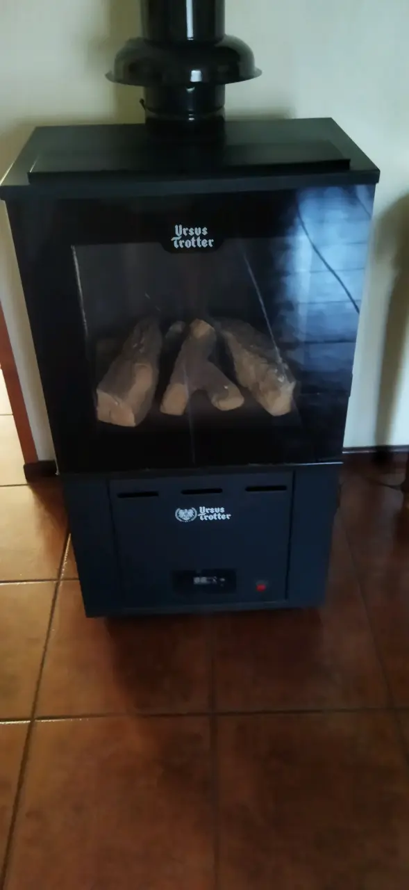 Estufa eléctrica Versus Trotter con efecto llama - 3