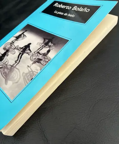 Libro 'La pista de hielo' de Roberto Bolaño - miniatura 4
