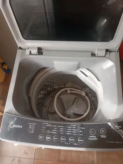 Lavadora Midea de carga superior gris - miniatura 2