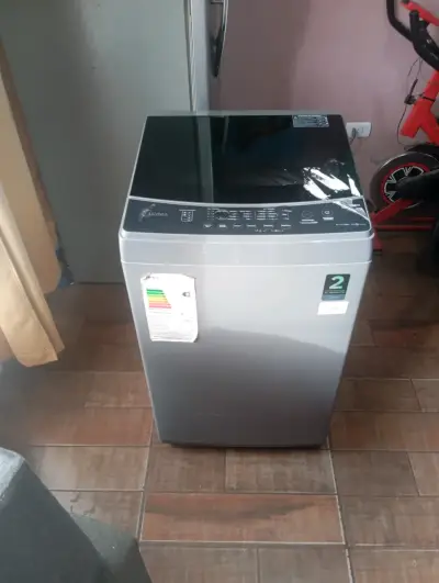 Lavadora Midea de carga superior gris - miniatura 3