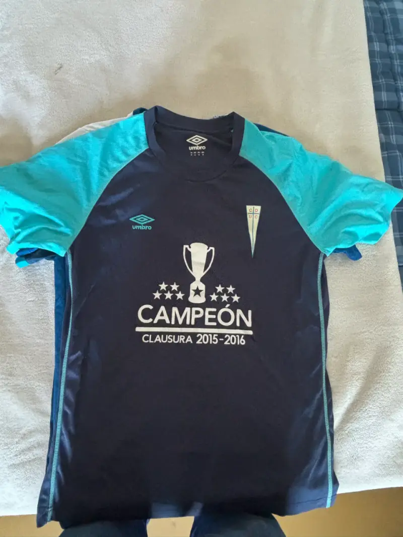 Polera Umbro Universidad Católica Campeón 2015-2016