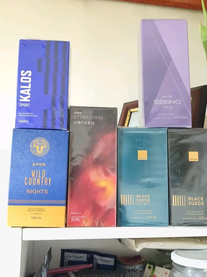 Set de perfumes Avon y Ésika para hombre