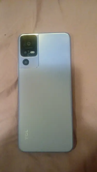 Smartphone TCL cotelefon cámara dual - miniatura 1