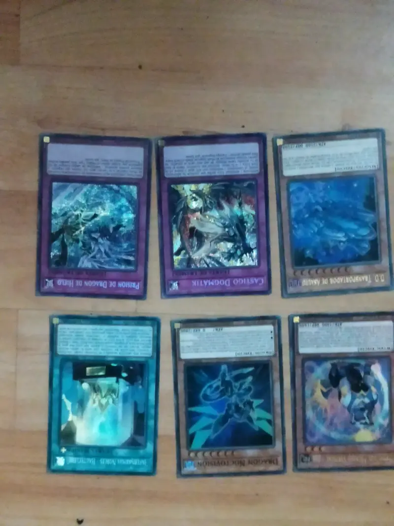 Lote de cartas coleccionables de juego - 3