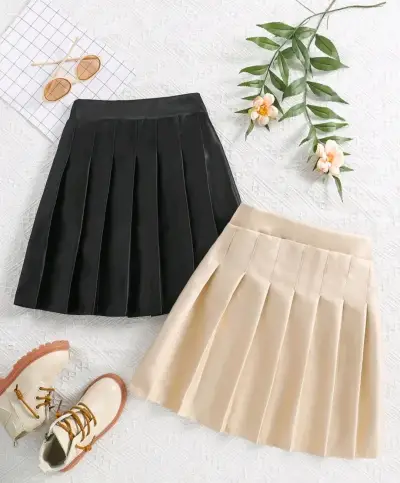 Falda corta plisada negra elegante - miniatura 2