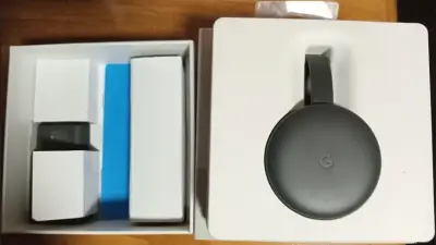 Google Chromecast con caja original (3era Gen) - miniatura 2