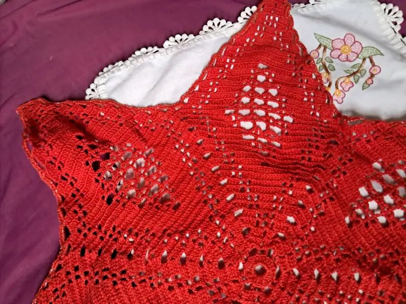 MANÞELIÞ9STEJIDA a crochet roja - 2