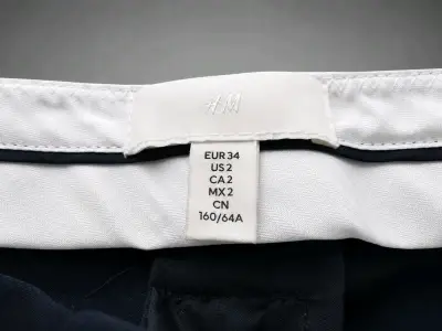 Pantalones de vestir negro para mujer - miniatura 3