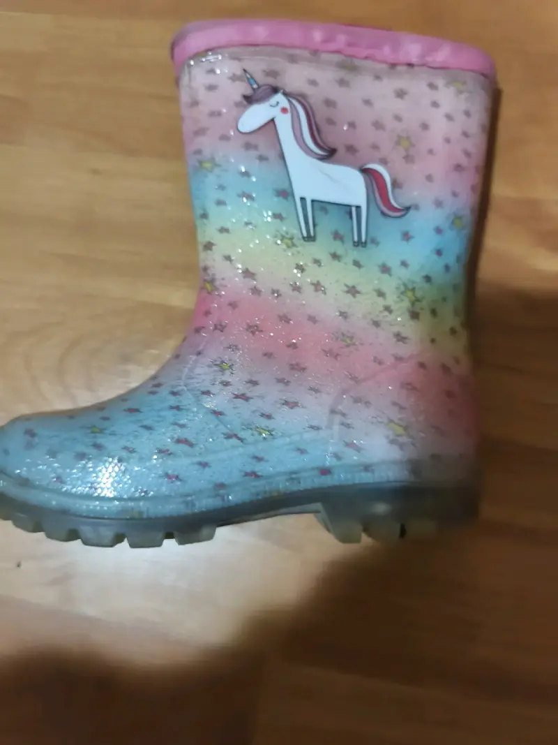 Zapatos de bebé con diseño brillante - 4