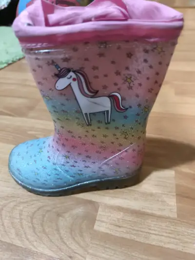 Zapatos de bebé con diseño brillante - miniatura 5