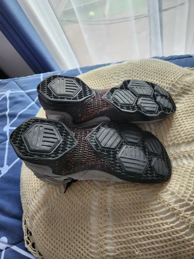 Lebron soldier 13 - 6