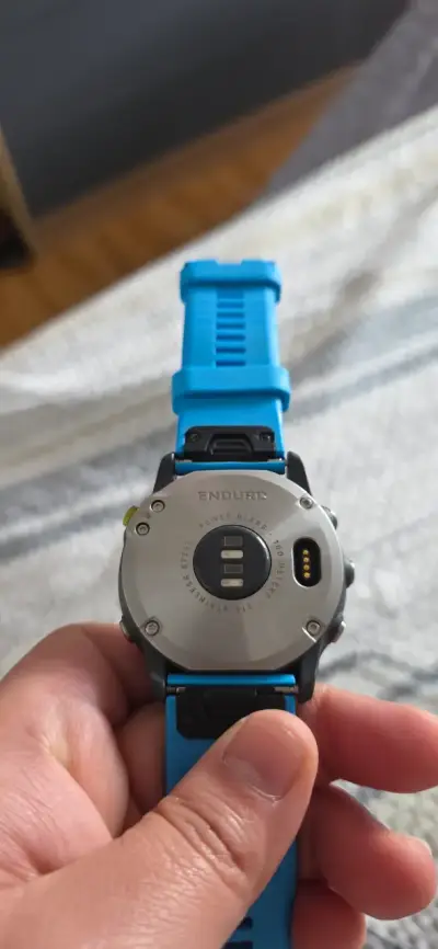Reloj inteligente Garmin Enduro - miniatura 3