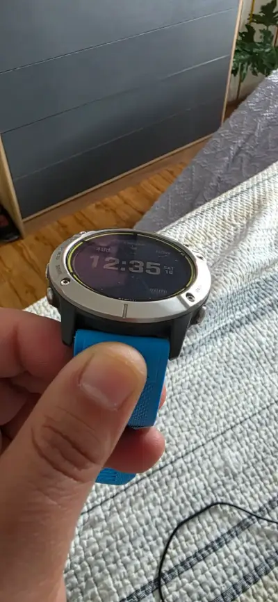 Reloj inteligente Garmin Enduro - miniatura 6