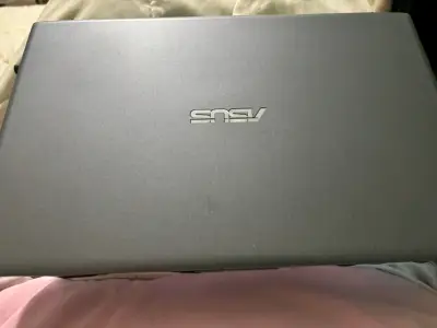 Notebook ASUS VivoBook Slim - miniatura 1