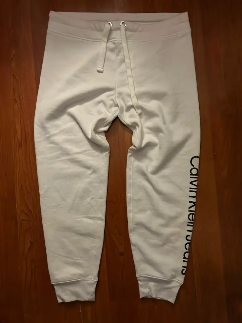 Pantalones deportivos Calvin Klein blancos - 1