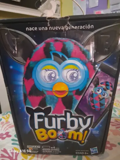 Furby Boom multicolor en caja original - miniatura 2