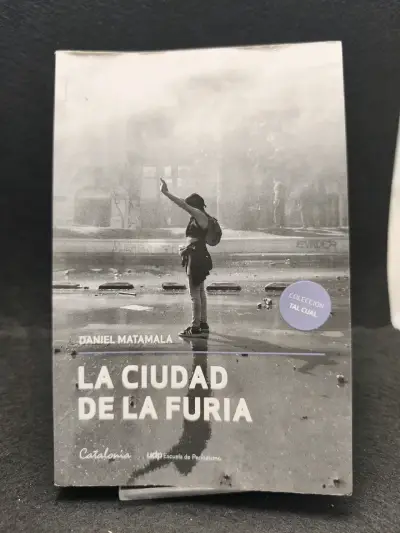 Libro 'La Ciudad de la Furia' de Daniel Matamala - miniatura 1