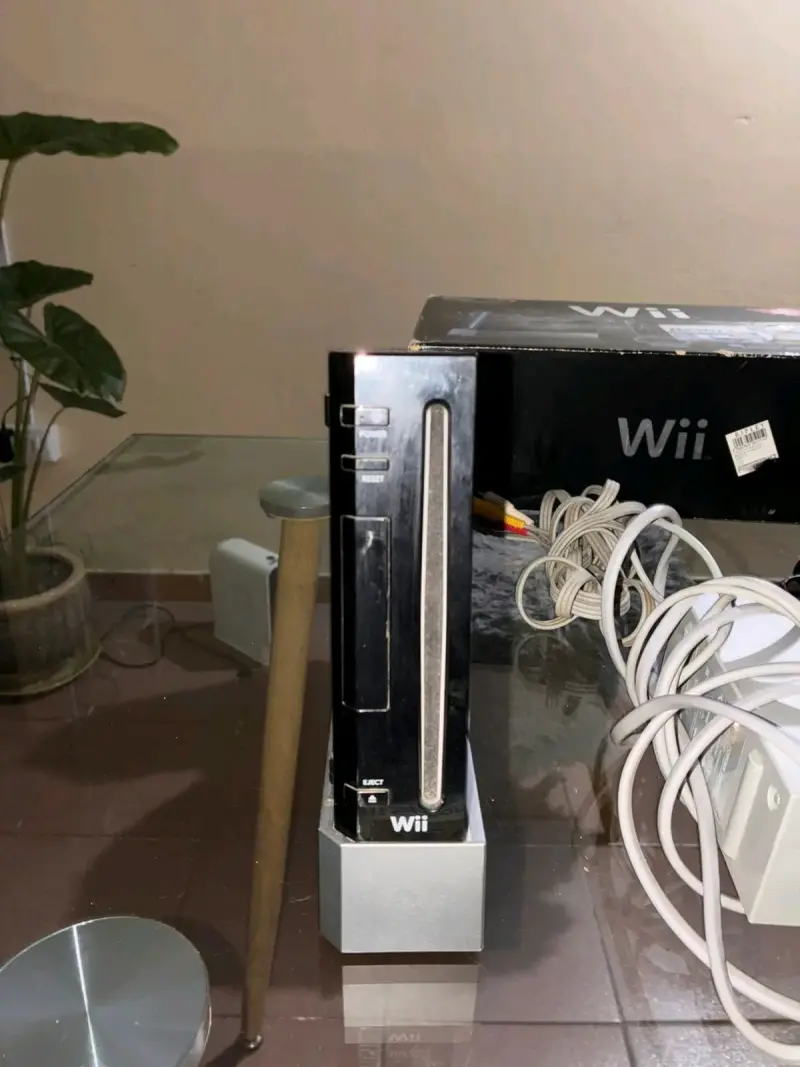 Consola Nintendo Wii con accesorios - 1