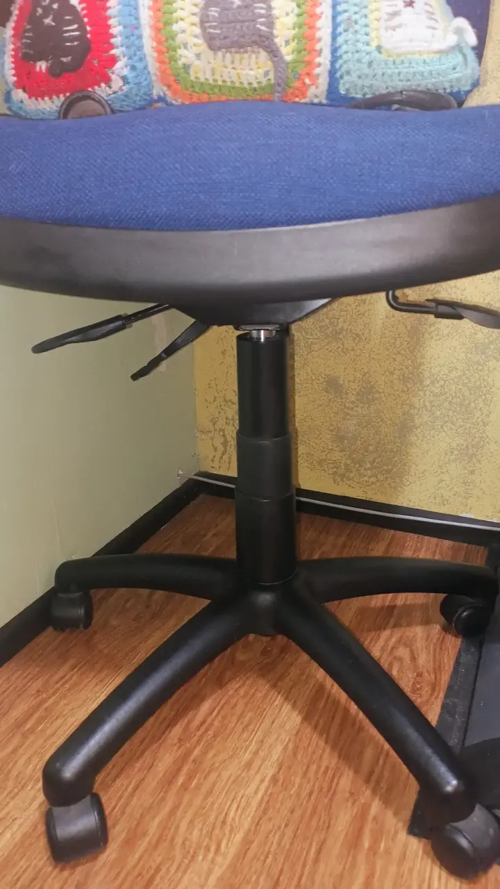 Silla de oficina azul - 6