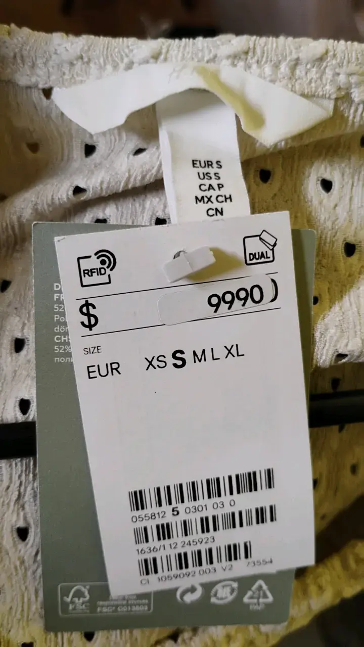 Blusa corta beige con diseño calado H&M - 3