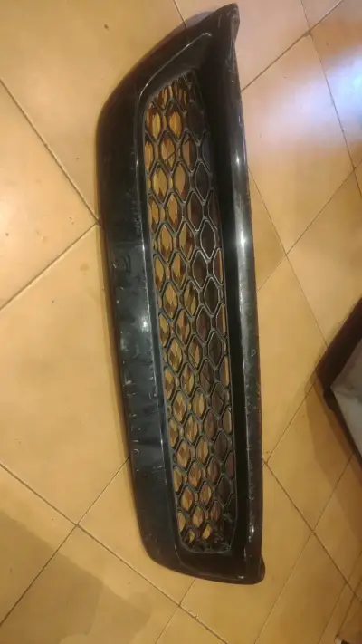 PARRILLA DE BUMPER FRONTAL+MOLDURA KIA RIO 2009-20 - miniatura 4