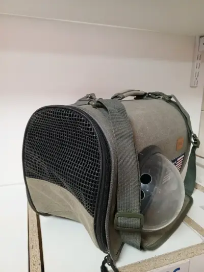Bolso transportador para mascotas con ventana - miniatura 2
