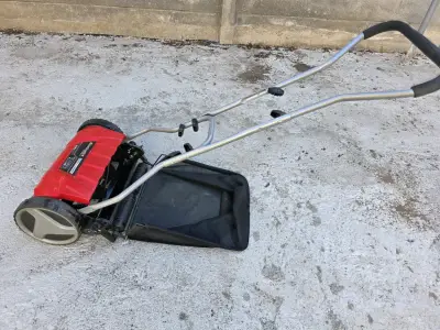 Cortacésped manual Einhell rojo - miniatura 3