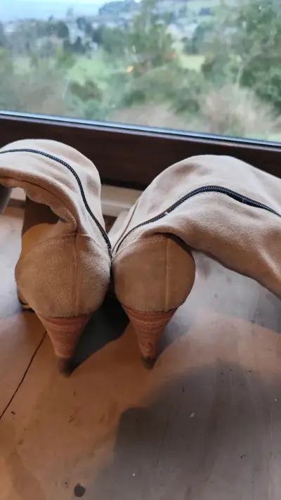 Botas de cuero  beige talla 40 - miniatura 2