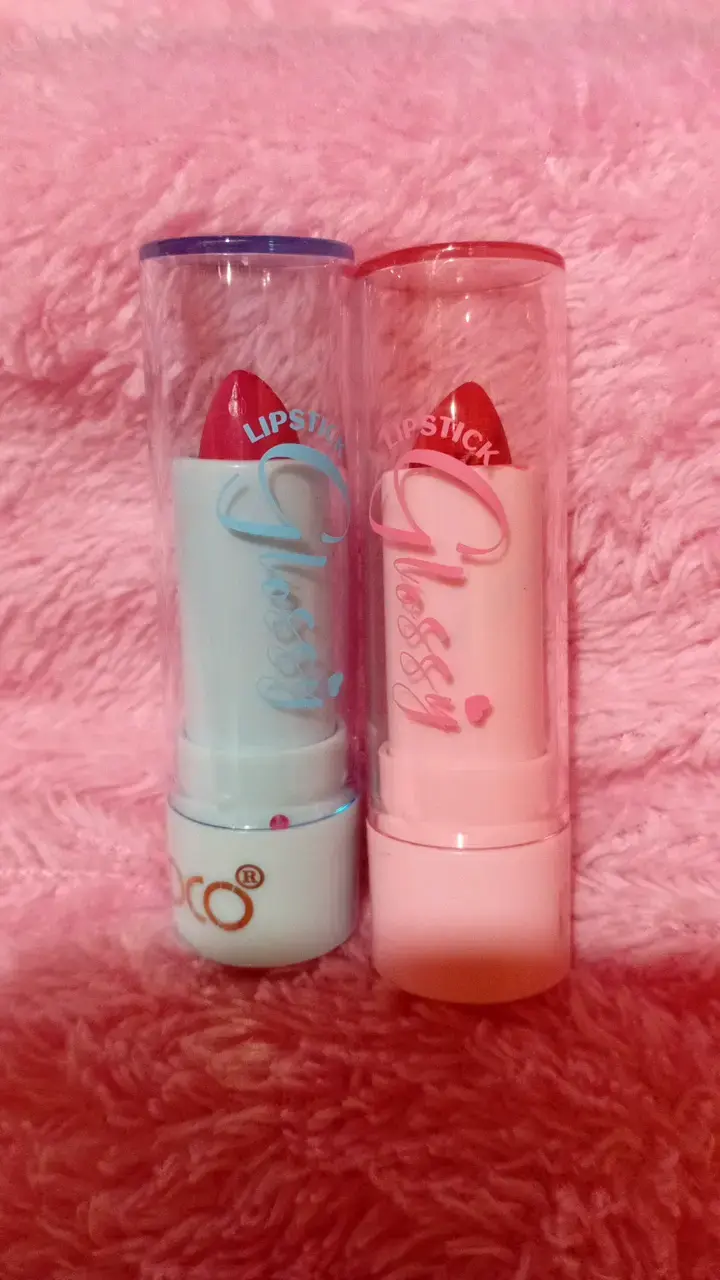 Set de labiales glossy colores pastel