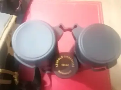 Binoculares Leupold con estuche resistente - miniatura 2
