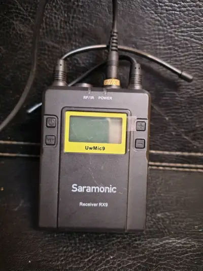 Sistema de micrófonos inalámbricos Saramonic UwMic9 - miniatura 3